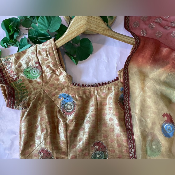 Red suit pajami suit salwar kameez suit beige threading Punjabi kurti ready - Picture 4 of 5